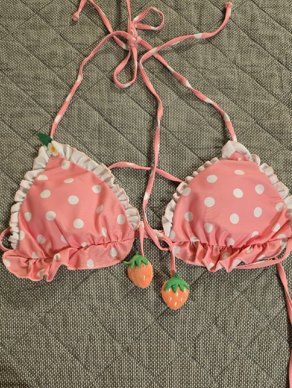 Pink Polka Dot Ruffled Women's Bikini Set - Picture 5 of 8